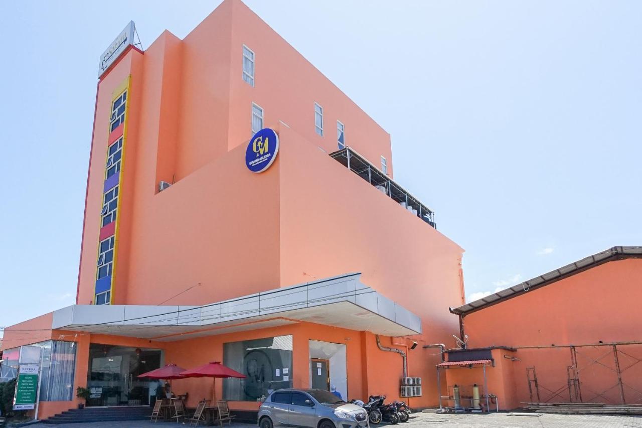 Hotel Royal Manado Dış mekan fotoğraf