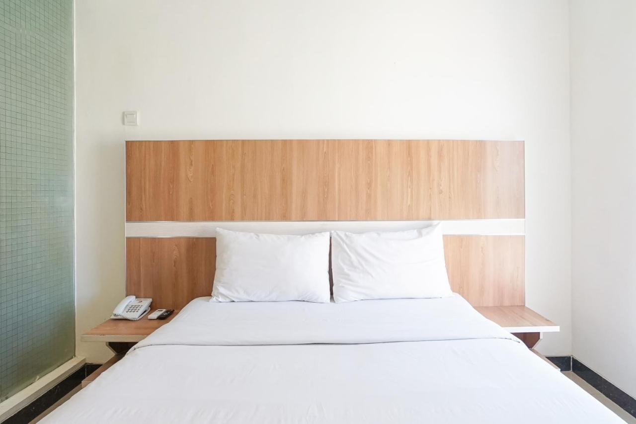 Hotel Royal Manado Dış mekan fotoğraf